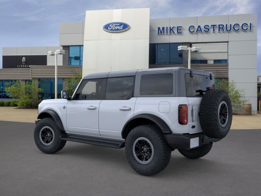 New 2025 Ford Bronco Outer Banks SUV