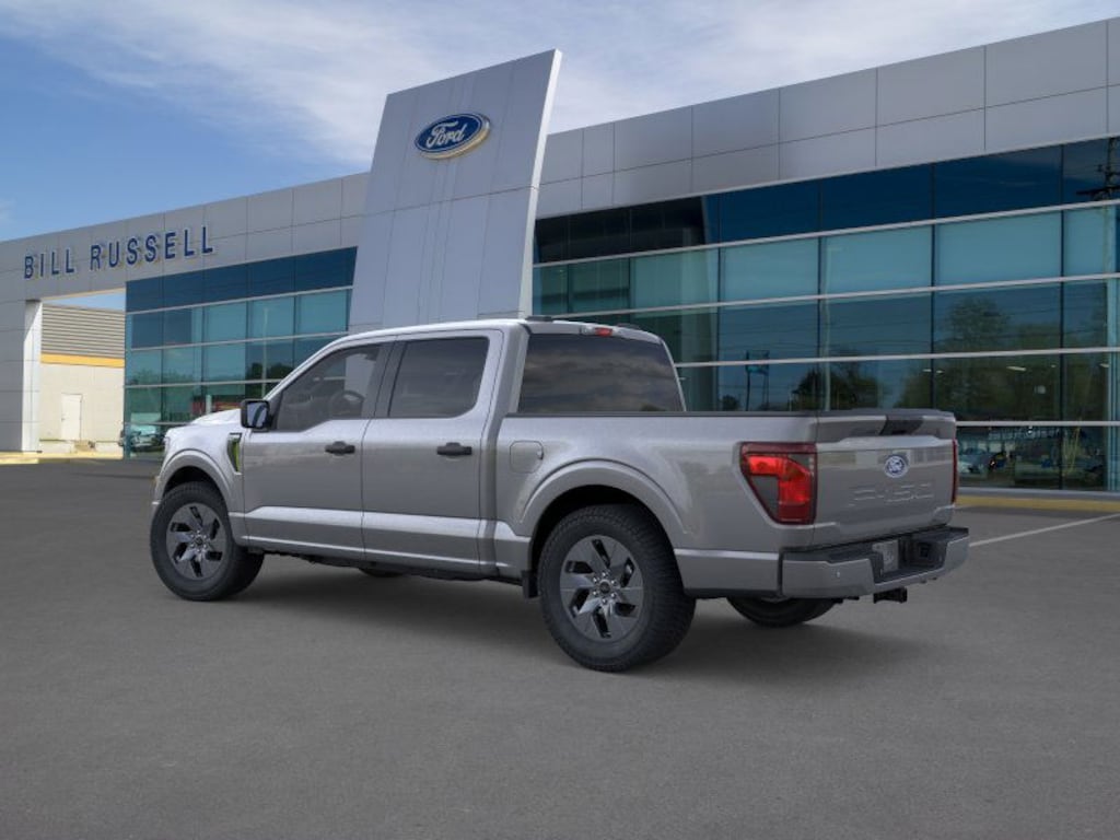New 2025 Ford F-150 STX STX 2WD SuperCrew 5.5 Box