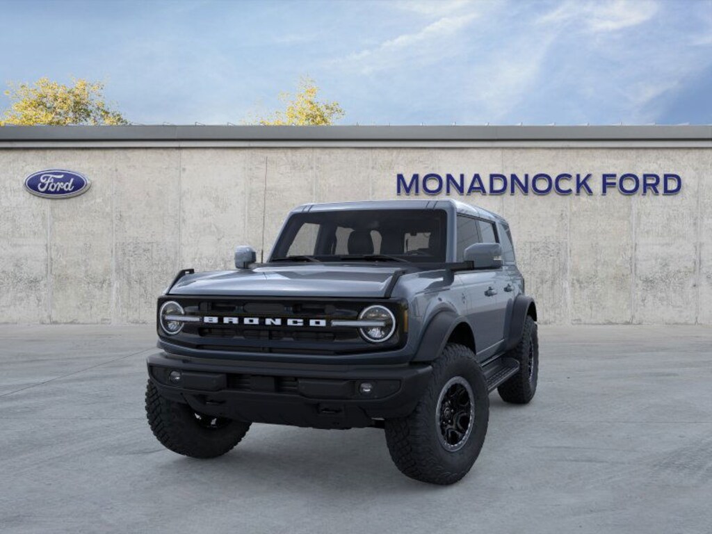 New 2025 Ford Bronco Outer Banks SUV
