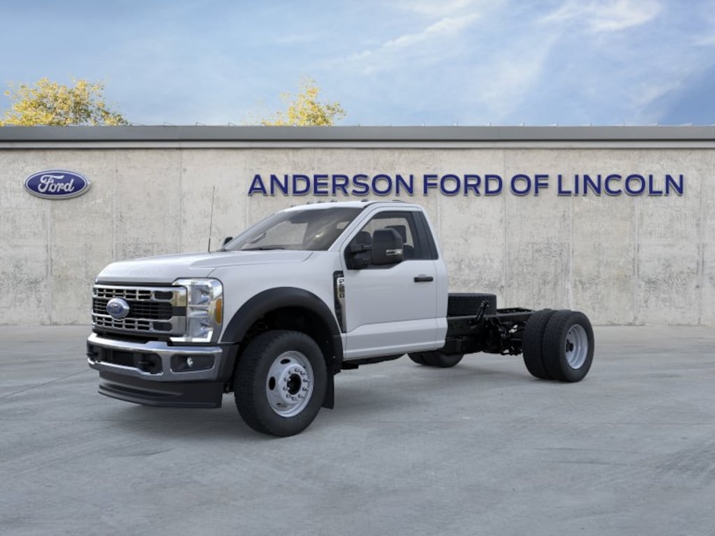 New 2026 Ford Chassis Cab F-550® XLT TRUCK