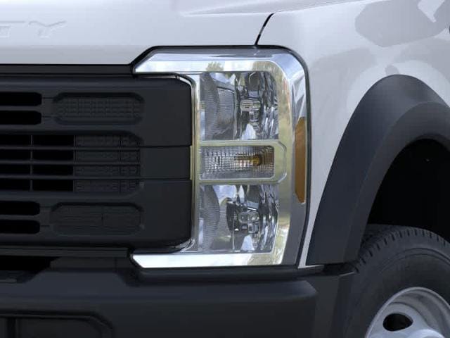 Thumbnail: 2025 Ford F-450 - 40