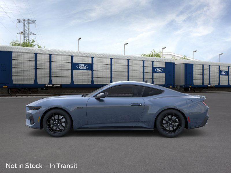 2025 Ford Mustang GT photo 3
