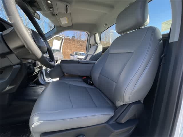 Thumbnail: 2024 Ford Econoline - 39