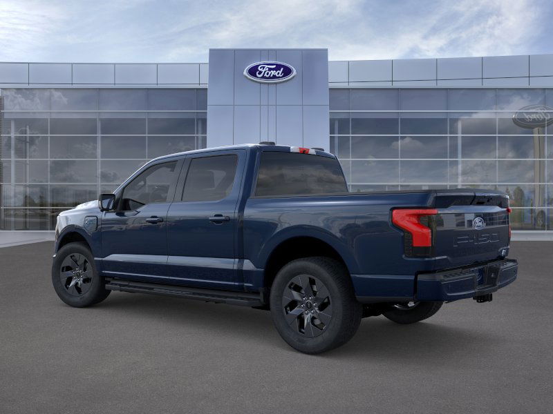 2025 Ford F-150 XLT photo 4