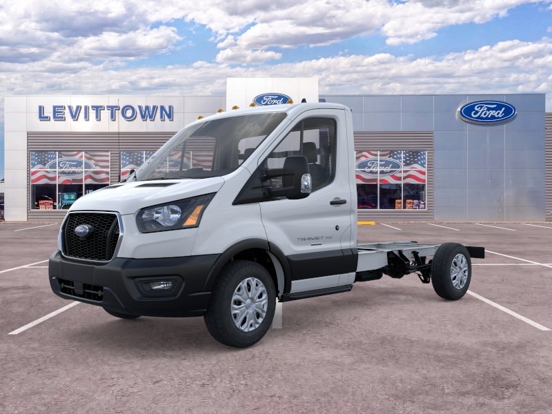 2025 Ford Transit Cutaway Base - Photo 14