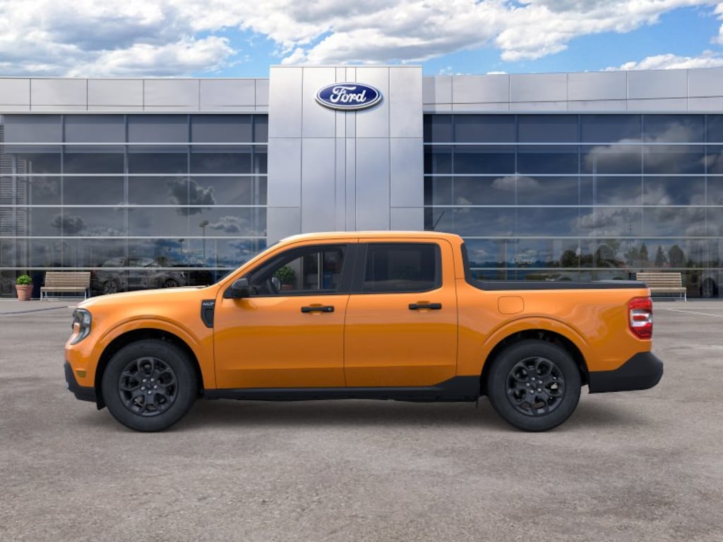 New 2026 Ford Maverick Hybrid XLT TRUCK