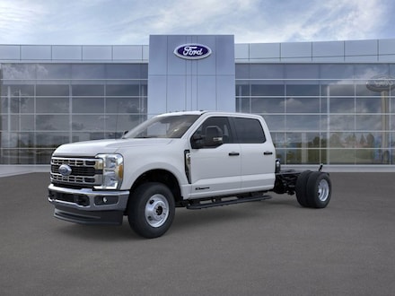 2025 Ford Chassis Cab F-350 XL TRUCK