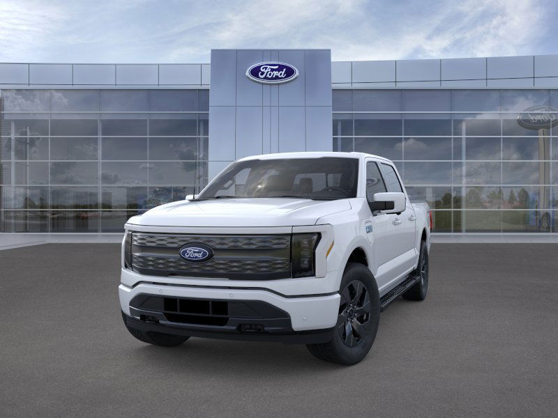 2025 Ford F-150 Lightning Lariat photo 2