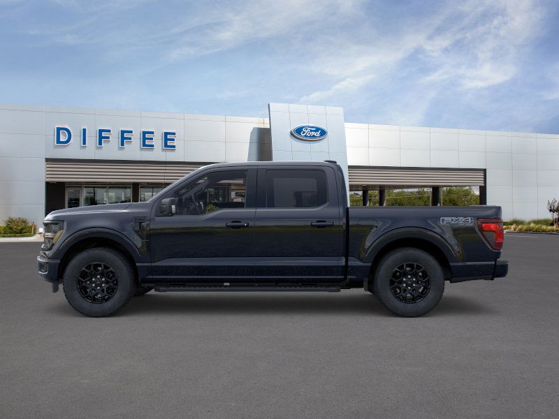 2025 Ford F-150 XLT photo 2