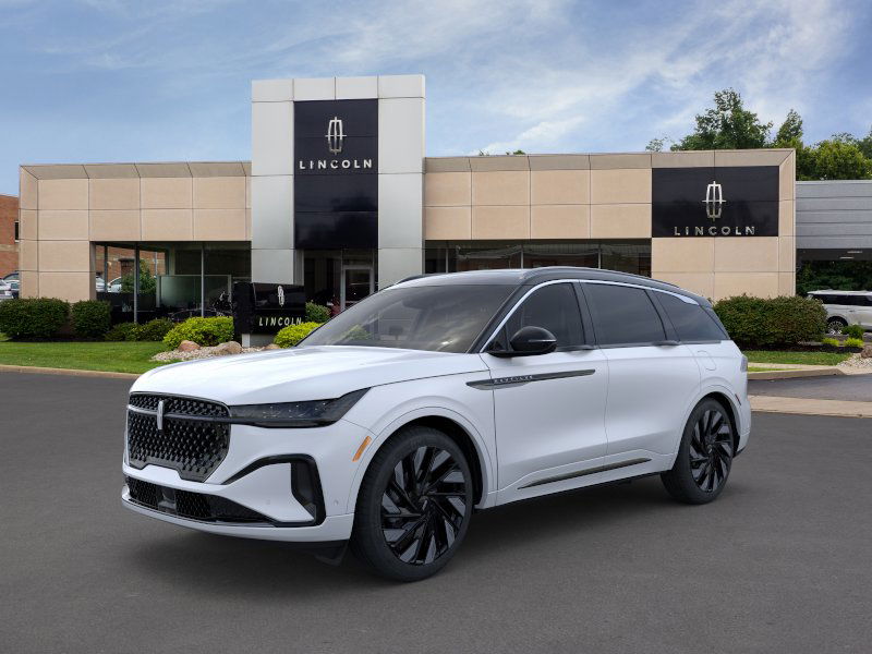 2024 Lincoln Nautilus Black Label photo 2
