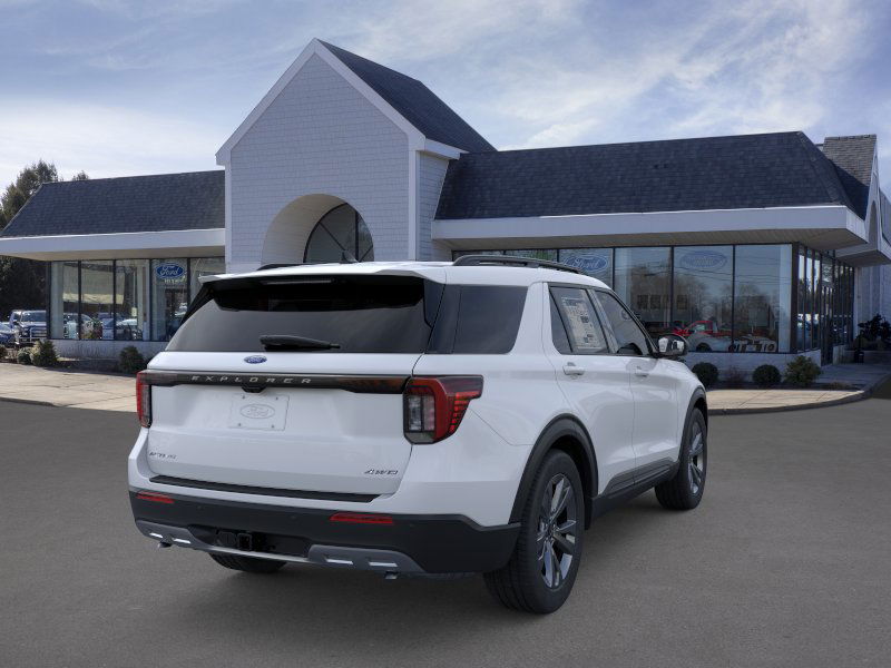 2026 Ford Explorer Active - Photo 8
