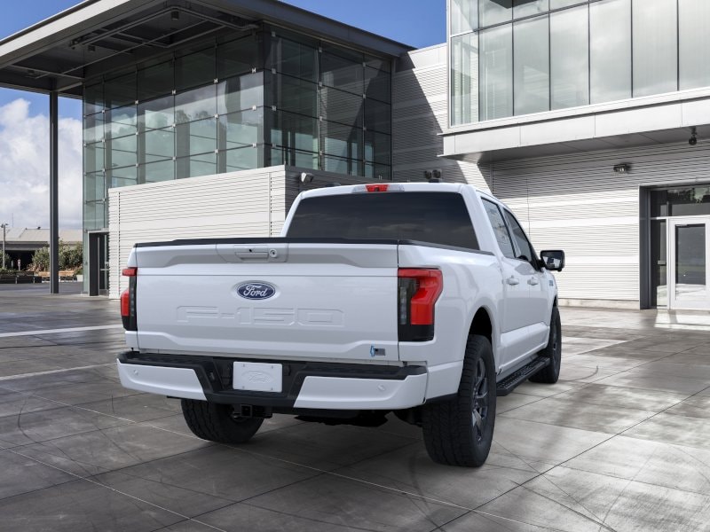 2025 Ford F-150 Lightning Flash - Photo 8
