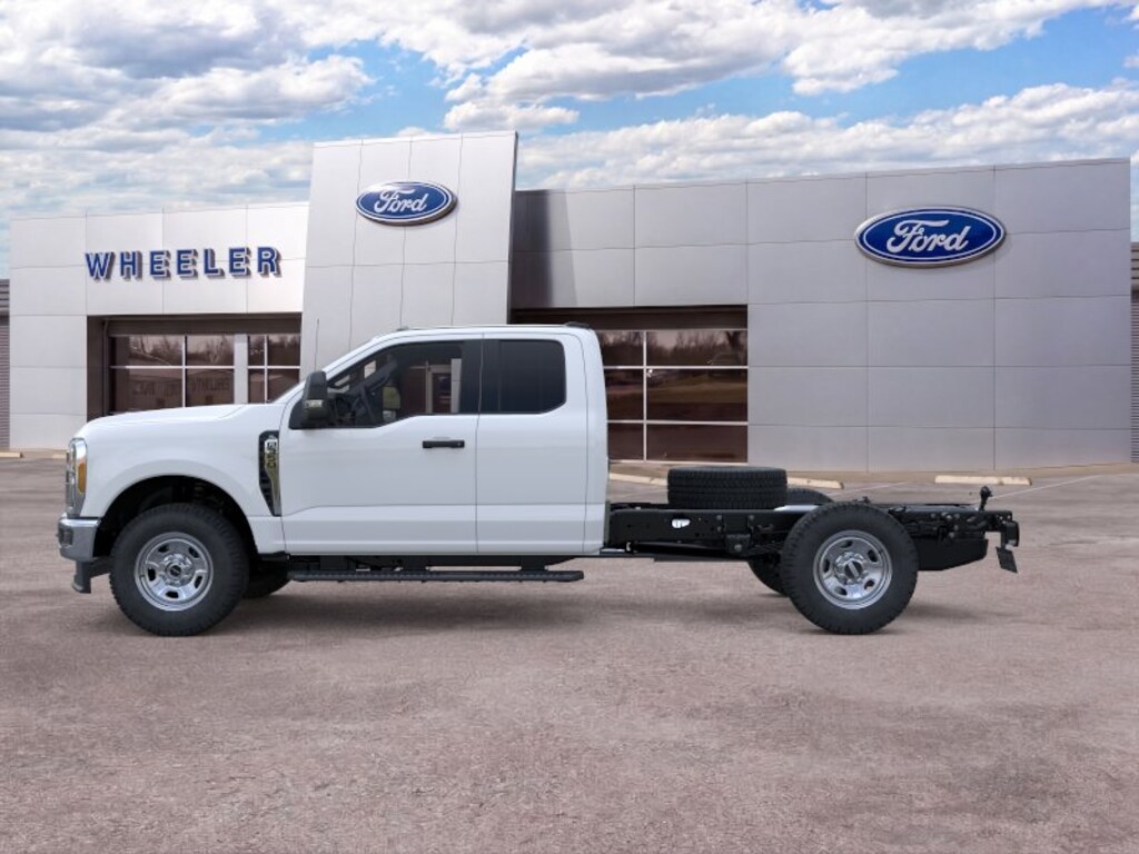 New 2026 Ford F-350SD XL Chassis