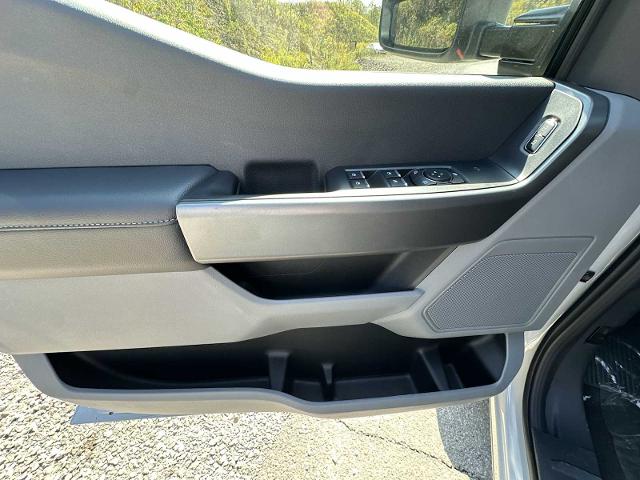 Thumbnail: 2026 Ford Econoline - 46