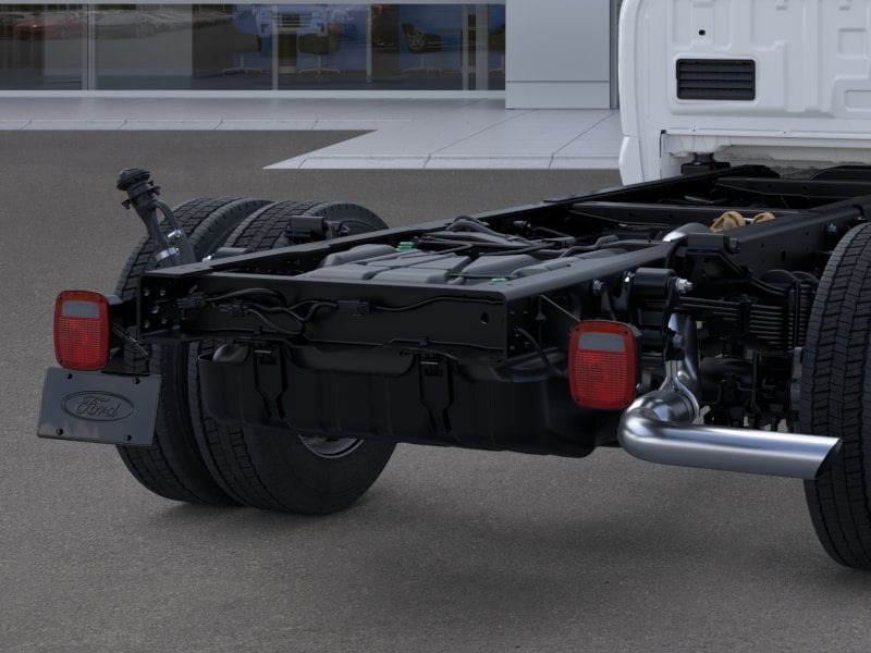 2026 Ford F-550 Super Duty Chassis Cab XL - Photo 21
