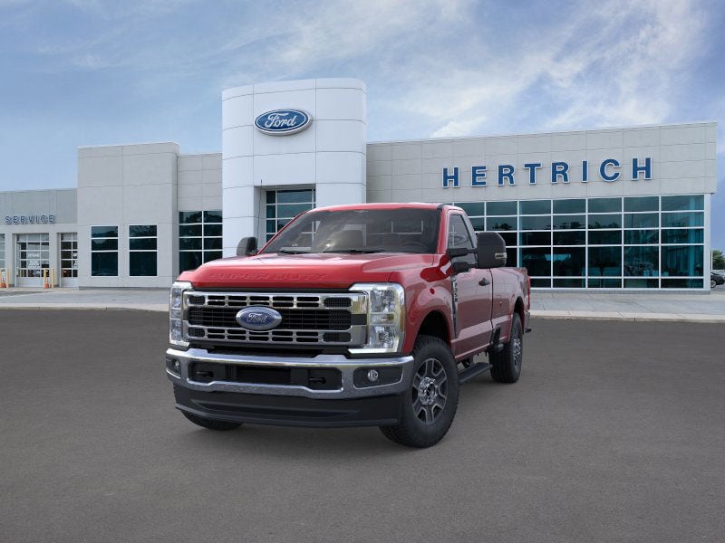 2025 Ford F-350 Super Duty XLT - Photo 18