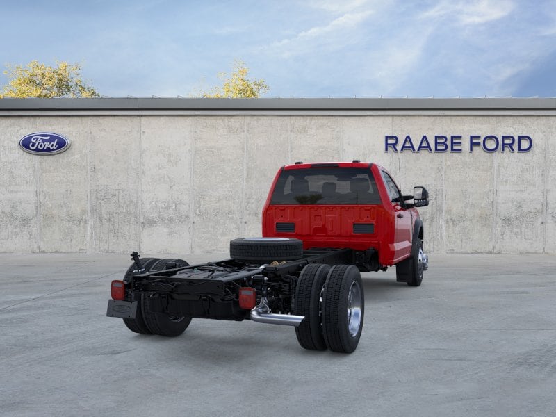 2025 Ford F-550 Super Duty Chassis Cab XLT - Photo 9