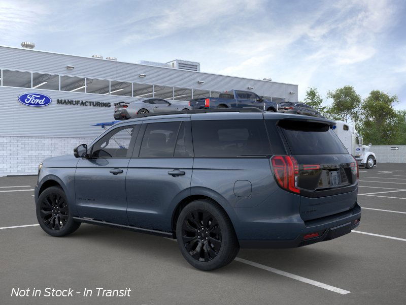 2025 Ford Expedition Platinum photo 2