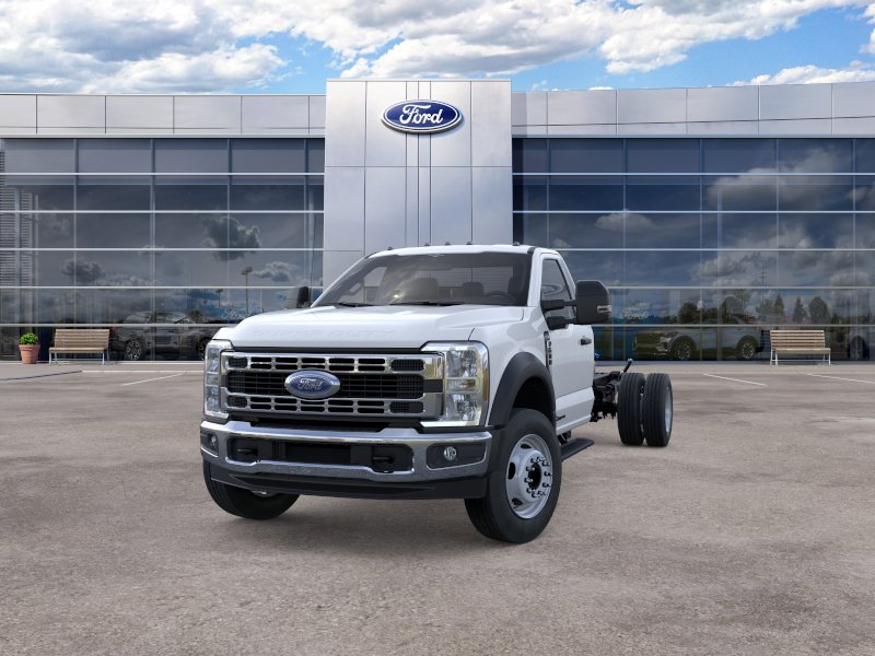 2025 Ford F-600 Super Duty Chassis Cab XL - Photo 24