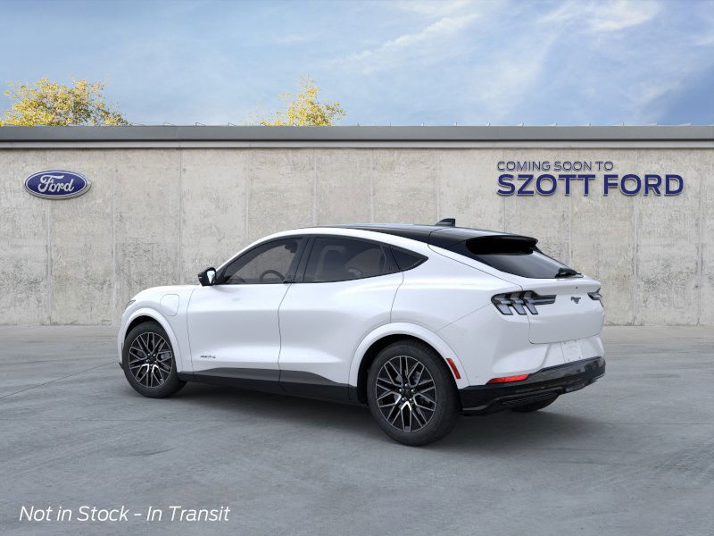 2025 Ford Mustang Mach-E Premium photo 4
