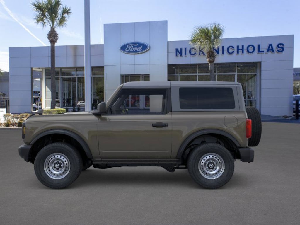 New 2025 Ford Bronco Base SUV