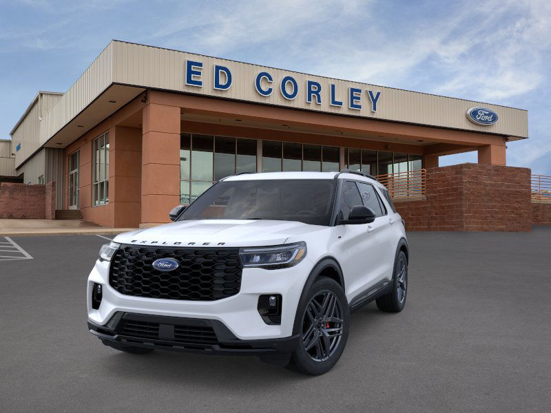 2025 Ford Explorer ST-Line photo 2