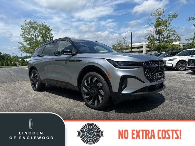 2025 Lincoln Nautilus Reserve's photo