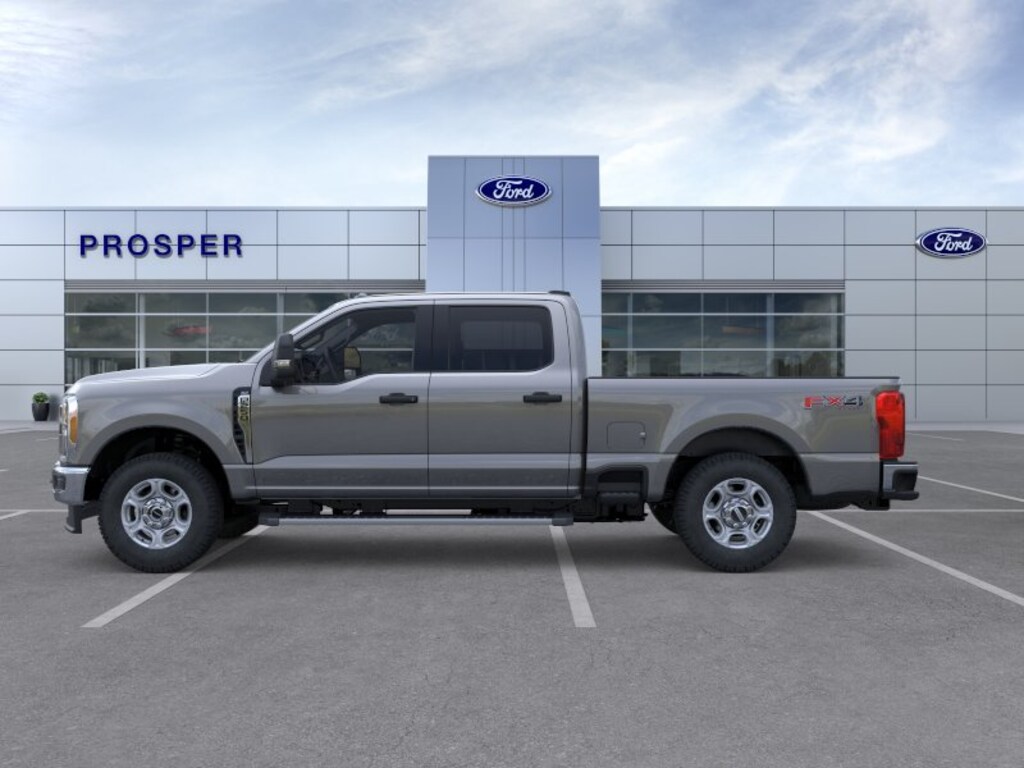 New 2026 Ford F-250 ® XLT Truck Crew Cab