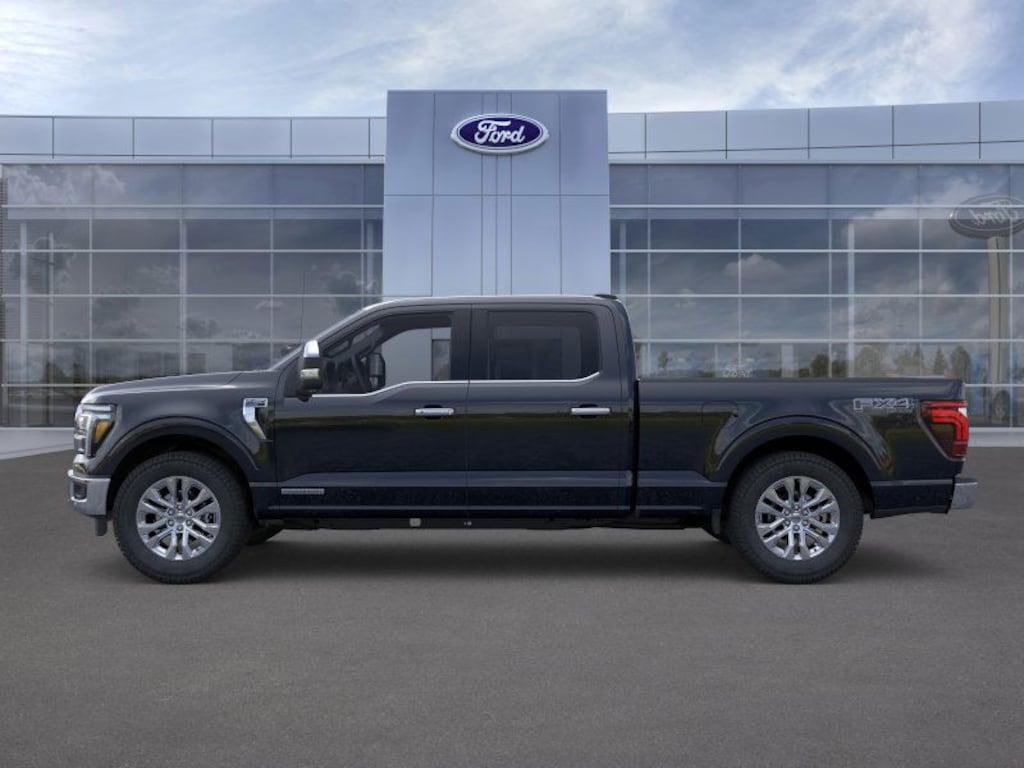 New 2025 Ford F-150 Lariat TRUCK