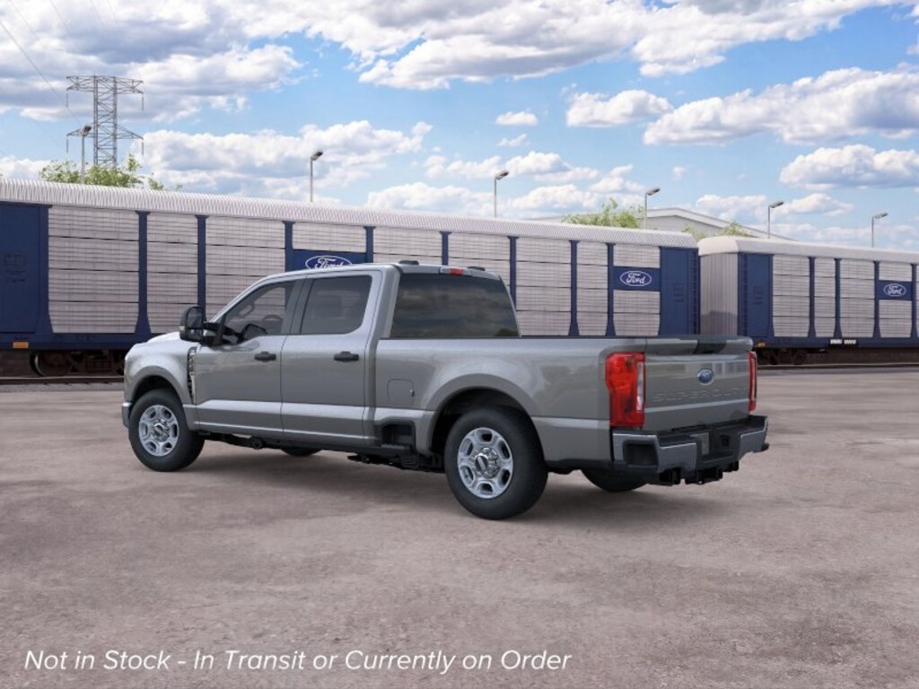 New 2026 Ford Super Duty F-350 SRW Truck Crew Cab