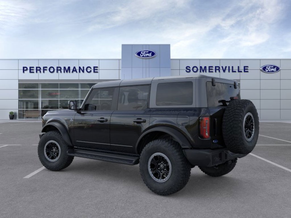 New 2025 Ford Bronco Outer Banks SUV