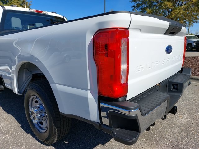 2026 Ford F-350 Super Duty XL - Photo 70