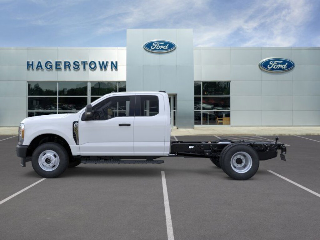 New 2026 Ford F-350 Chassis XL Truck Super Cab