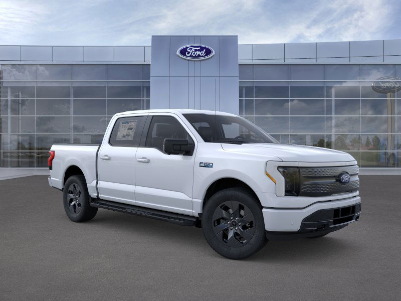 2025 Ford F-150 Lightning photo 10