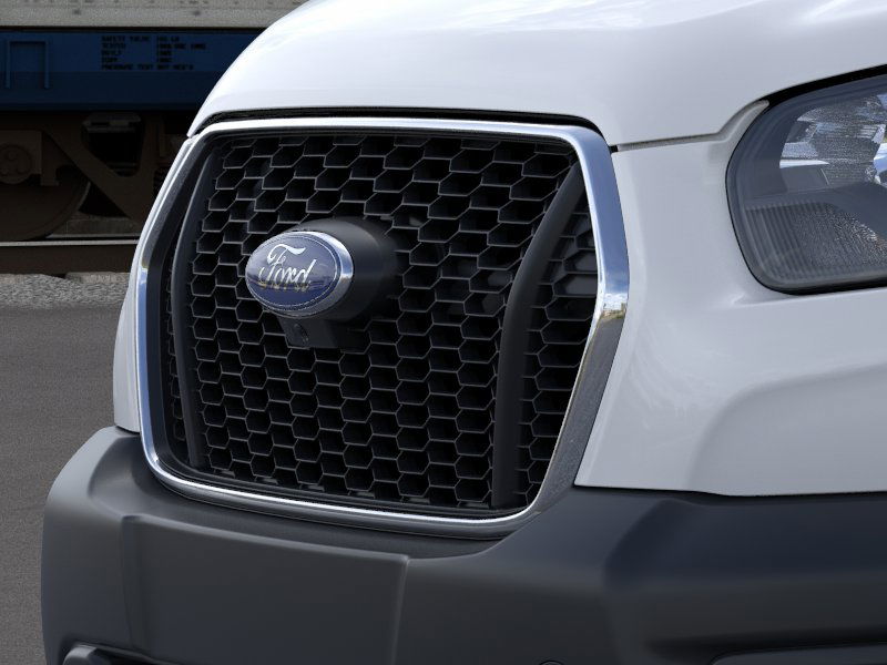 2025 Ford Transit photo 14
