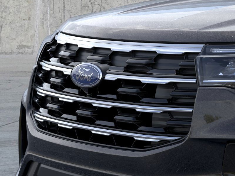 2025 Ford Explorer photo 14