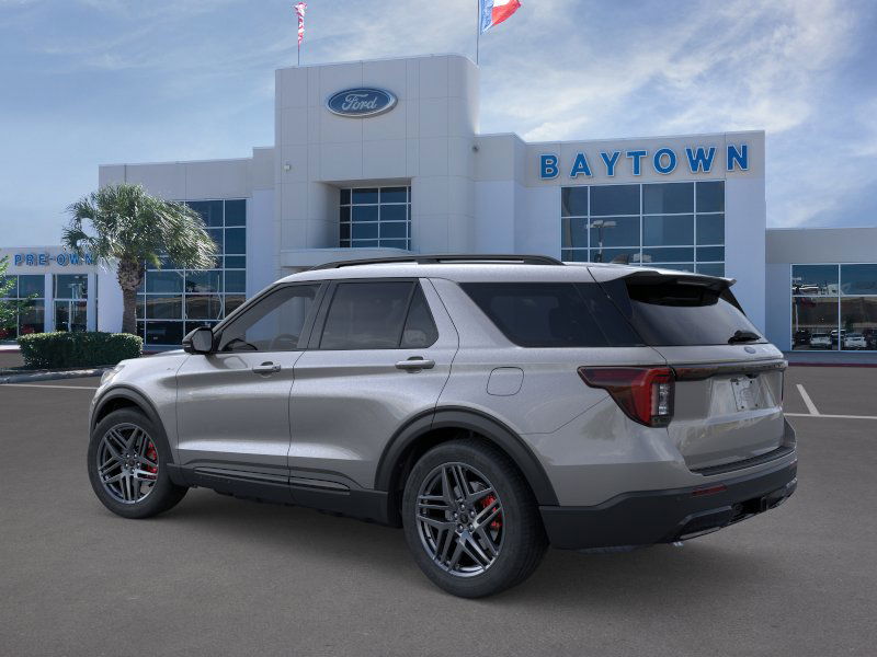 2025 Ford Explorer ST-Line photo 4