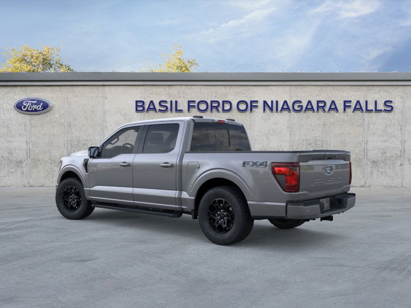 2025 Ford F-150 XLT photo 2