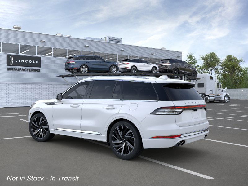 2025 Lincoln Aviator Black Label photo 4