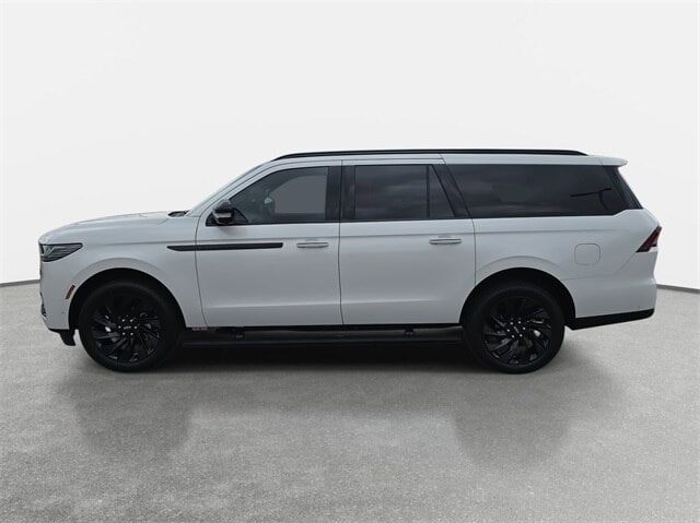 2025 Lincoln Navigator Reserve L - Photo 45
