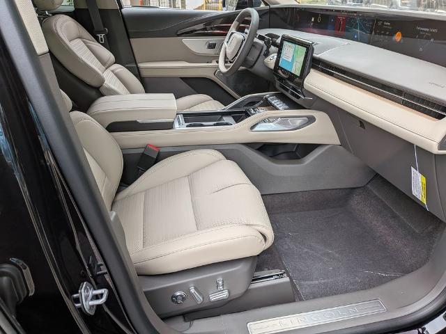 2025 Lincoln Nautilus Reserve CROSSOVERS