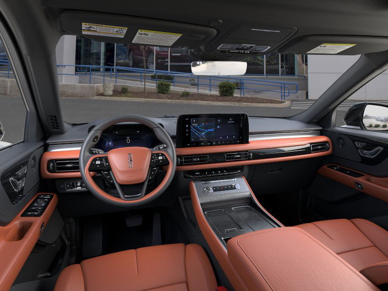 Thumbnail: 2026 Lincoln Aviator - 38