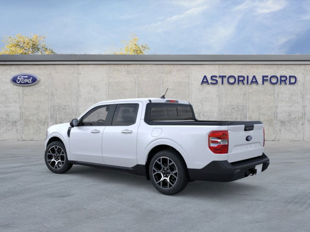 New 2025 Ford Maverick Lariat Truck