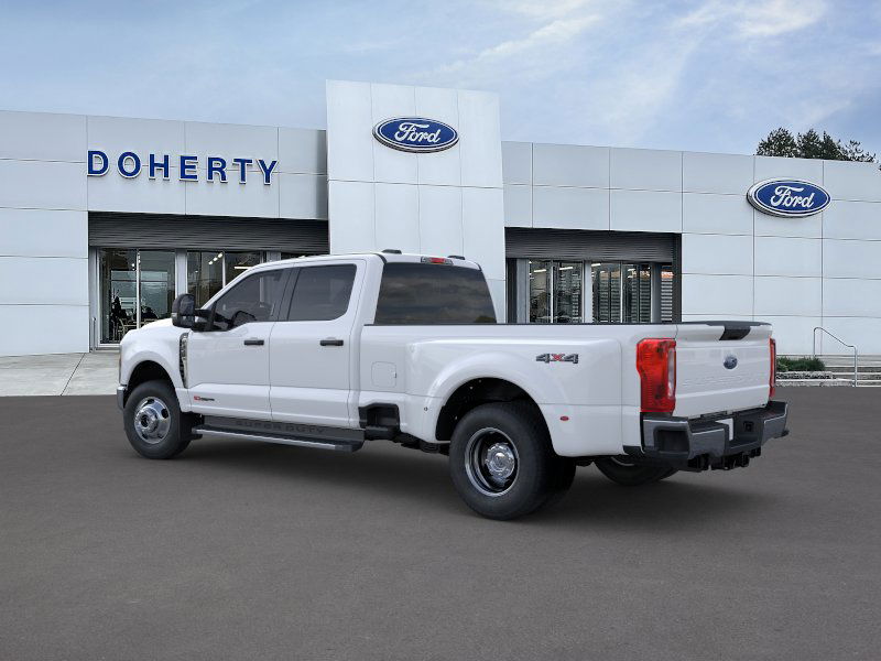 2025 Ford F-350 photo 4