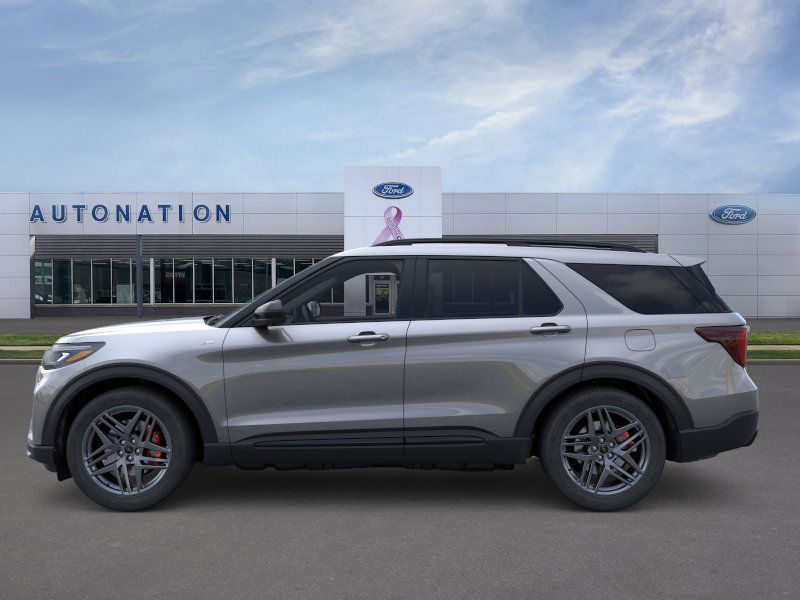 2026 Ford Explorer ST-Line - Photo 15