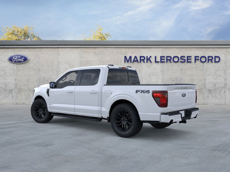 2025 Ford F-150 XLT photo 2