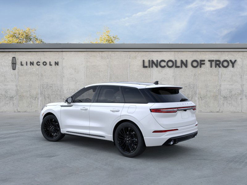 2024 Lincoln Corsair Premiere 4