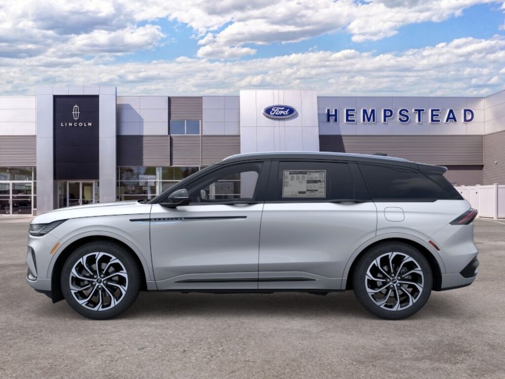 New 2026 Lincoln Nautilus Reserve SUV