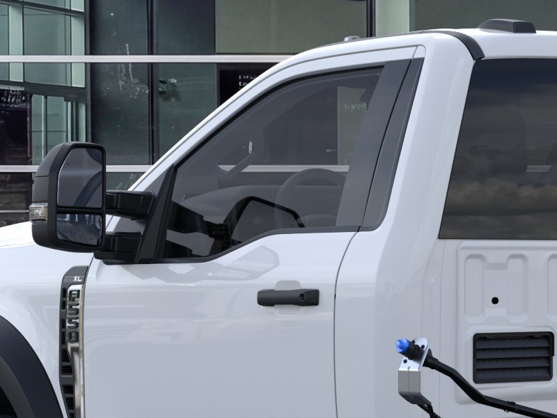 2025 Ford F-550 Super Duty Chassis Cab XL - Photo 42