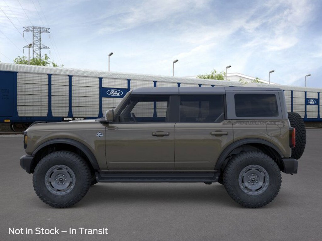New 2025 Ford Bronco Outer Banks SUV